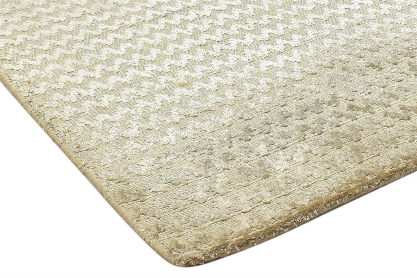 Hand Woven Sage Silk Rug 2' X 3' Modern Scandinavian Chevron Small Carpet Area Rug