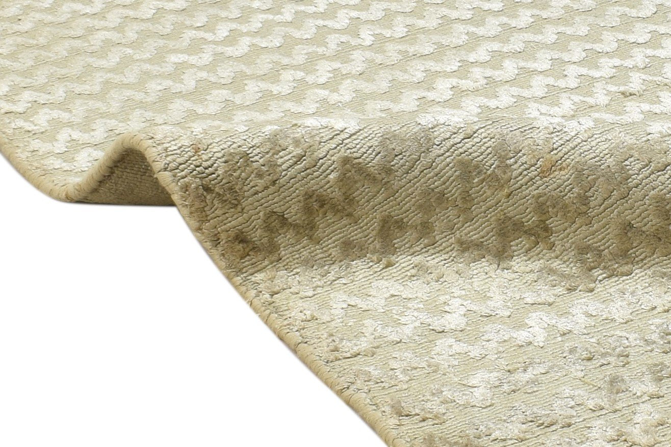 Hand Woven Sage Silk Rug 2' X 3' Modern Scandinavian Chevron Small Carpet Area Rug