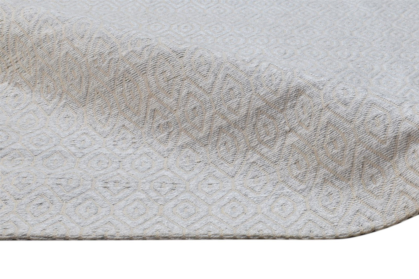 5X7 Rug Silk Off-White Modern Jacquard Loom Scandinavian Diamond Room Size 7864466899093