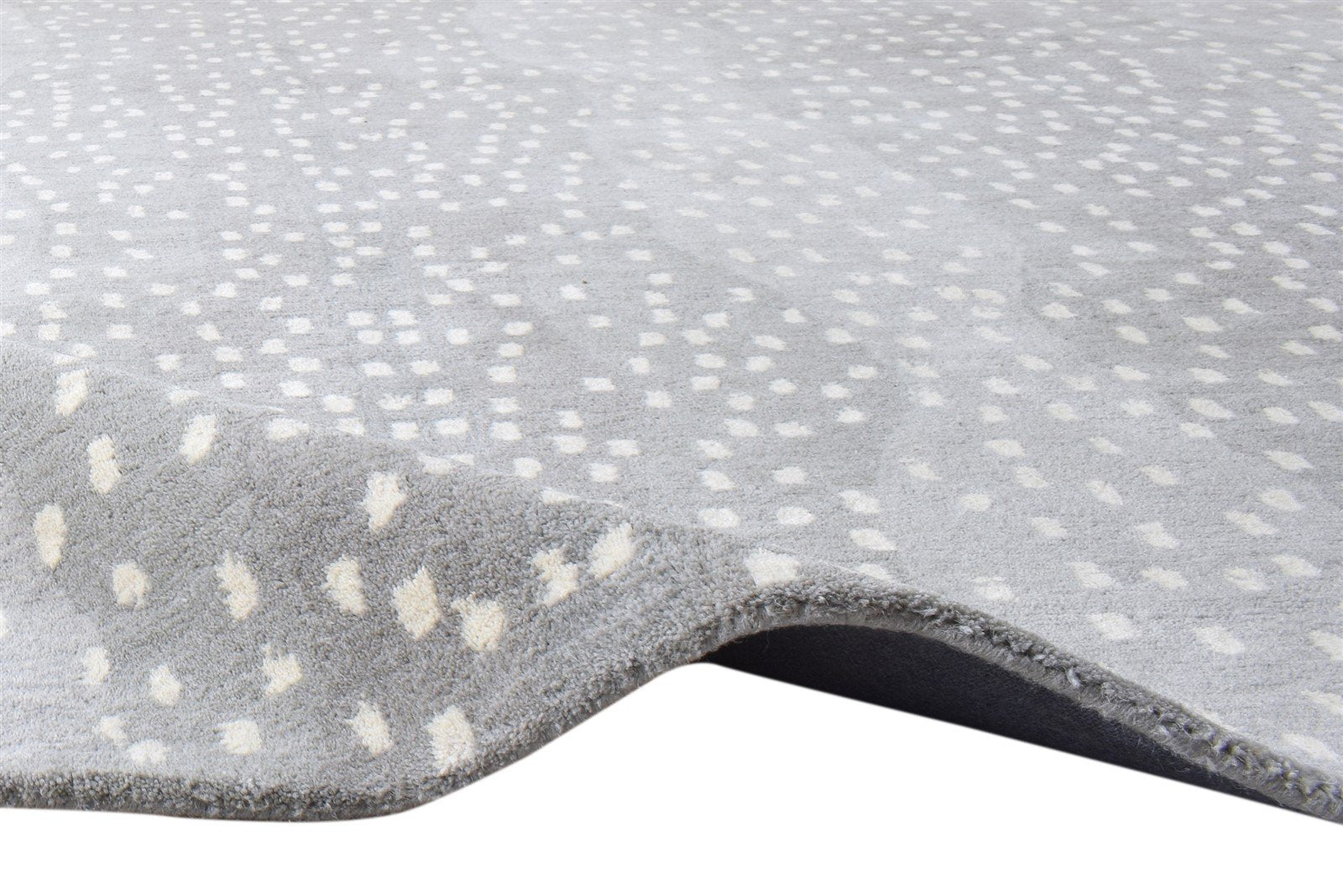 Antelope Rug Handmade Wool Animal Print Gray 8716746817685