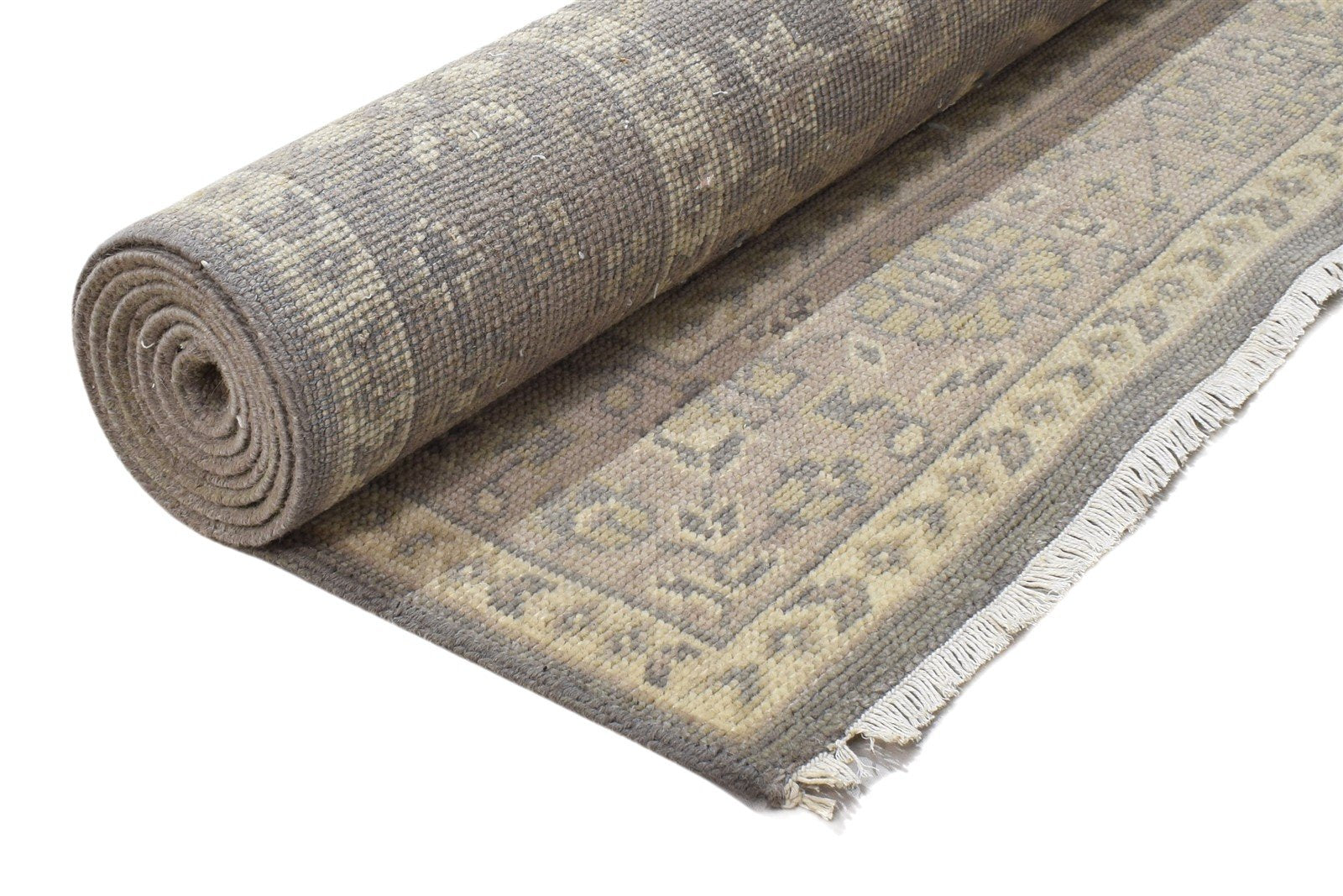 Delphine Hand Knotted Grey Wool Rug Persian Nain Oriental Carpet 7864117788821