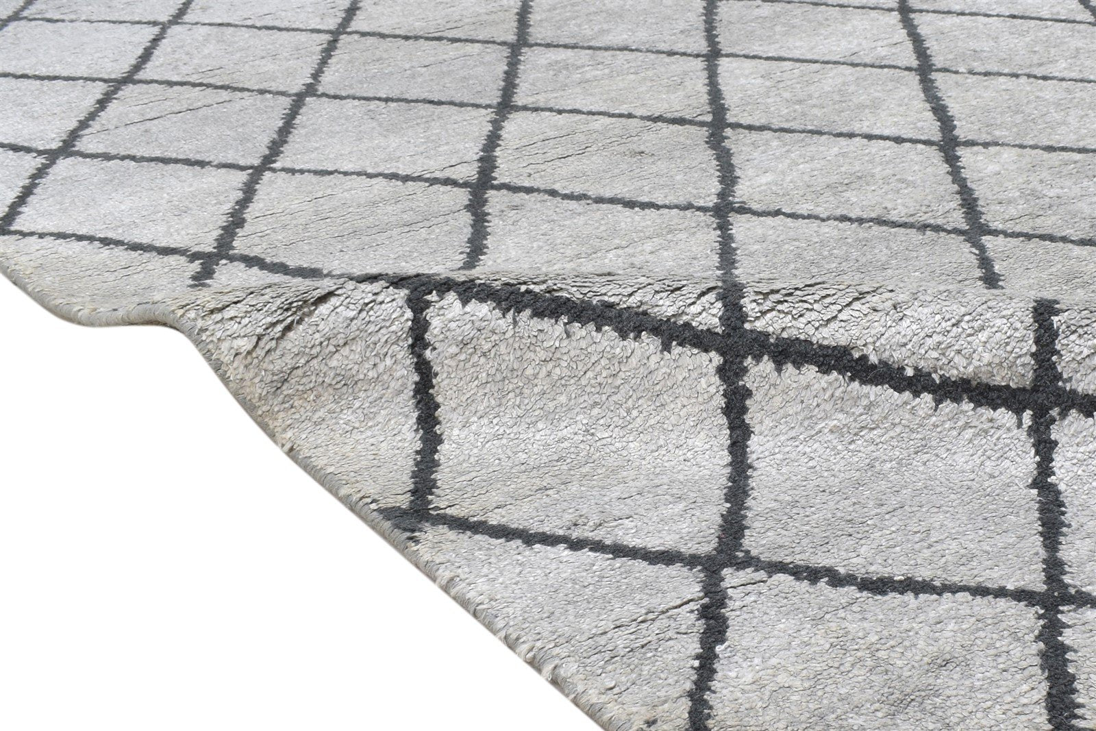 Grey Silk Rug 5' X 7' Modern Hand Knotted Moroccan Diamond Room Size Carpet 7864226644117