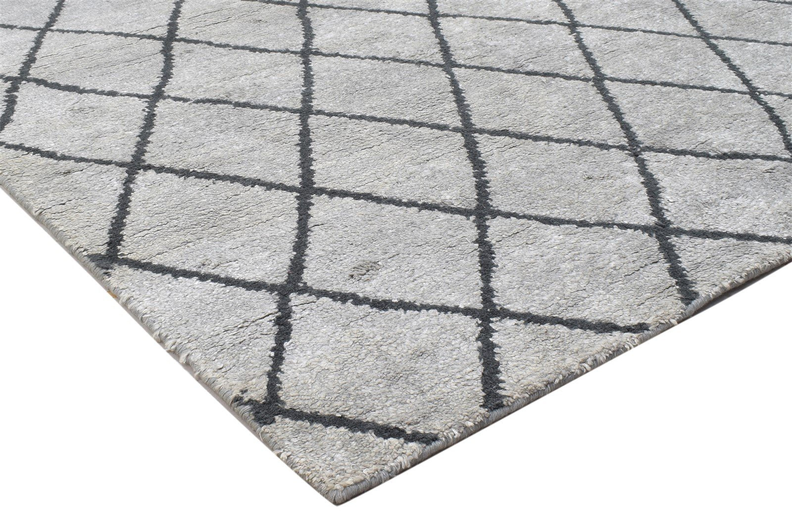 Grey Silk Rug 5' X 7' Modern Hand Knotted Moroccan Diamond Room Size Carpet 7864226644117
