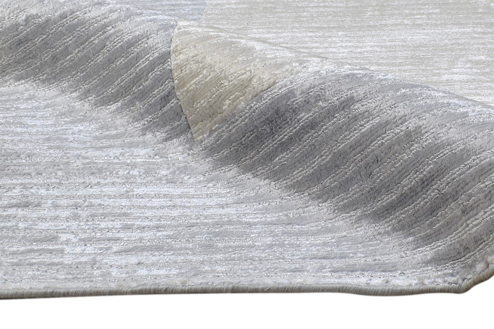 Corrie Grey Silk Rug 5' X 7' Modern Handloom Scandinavian Bordered 7864434557077