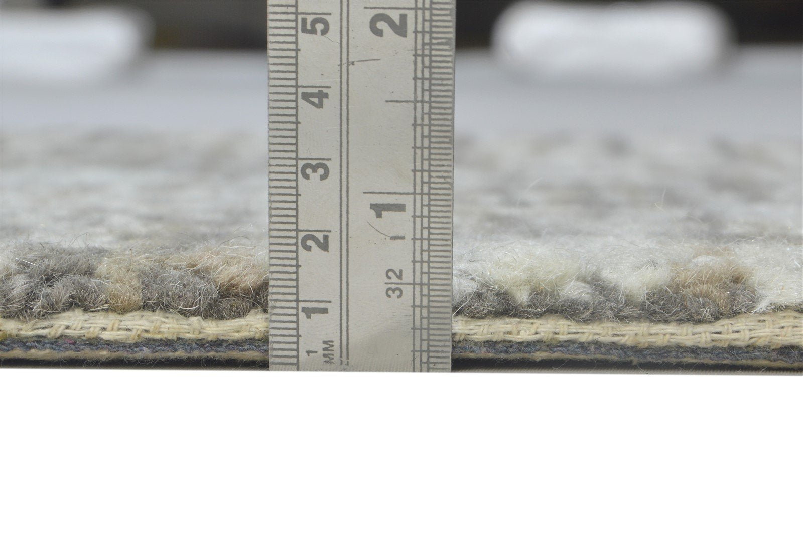 Hand Tufted Grey Wool Rug 2' X 3' Modern Scandinavian Geometric Small Carpet 7864141676693