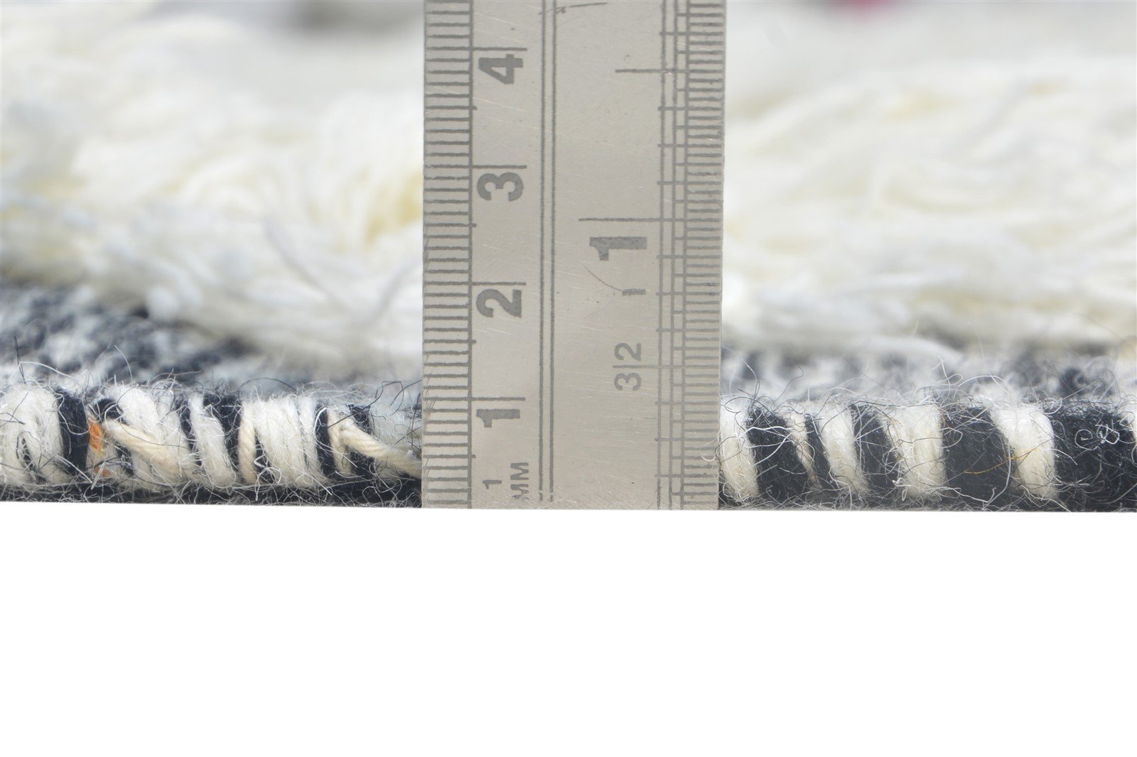 Hand Woven Cream Wool Rug 4' X 5' Modern Moroccan Modern Room Size Carpet 7865139396757