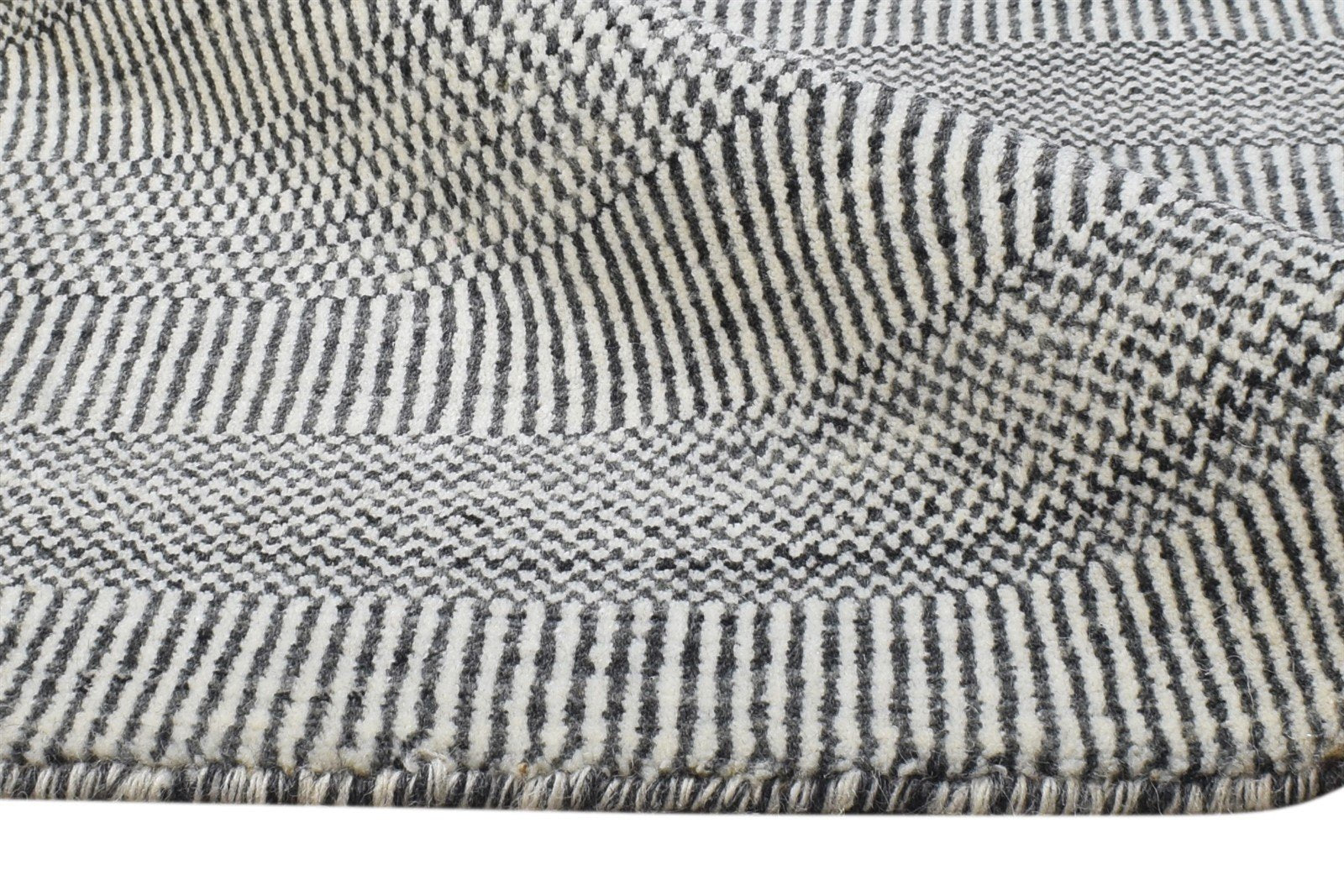 Handloom Charcoal Wool Rug 2' X 3' Modern Agra Grass Trellis Small Carpet 7865136480405