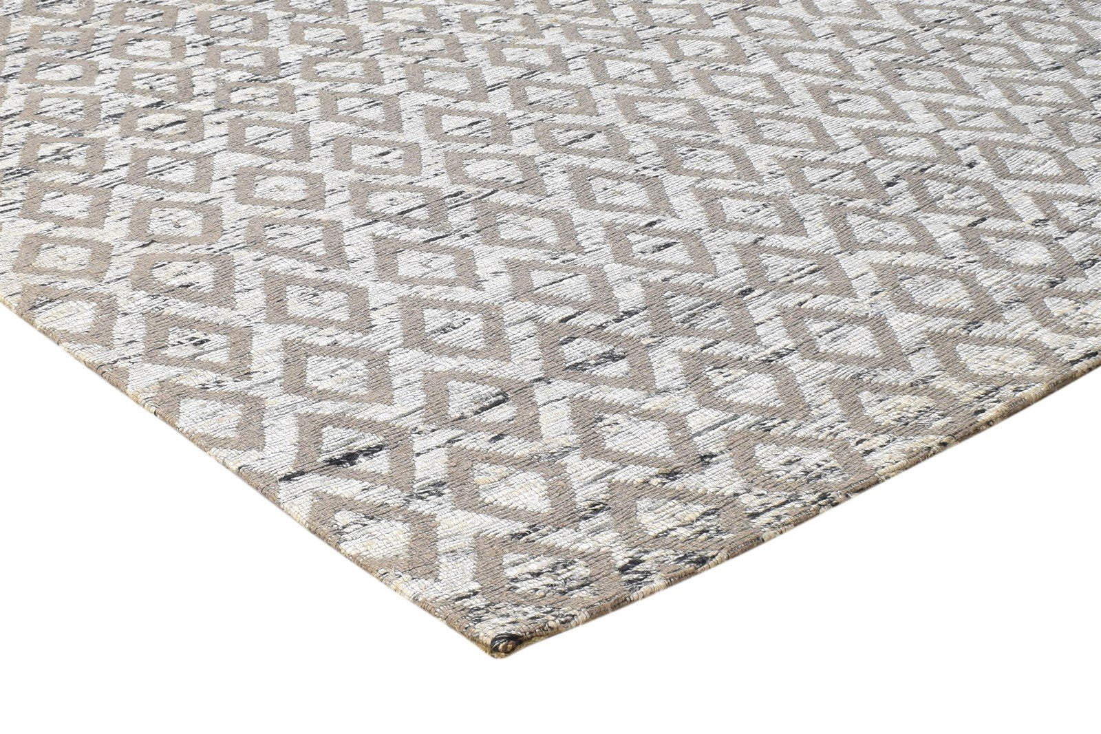 Karena Grey Jacquard Rug 5X8 Modern Jacquard Loom Scandinavian Diamond   7864463786133
