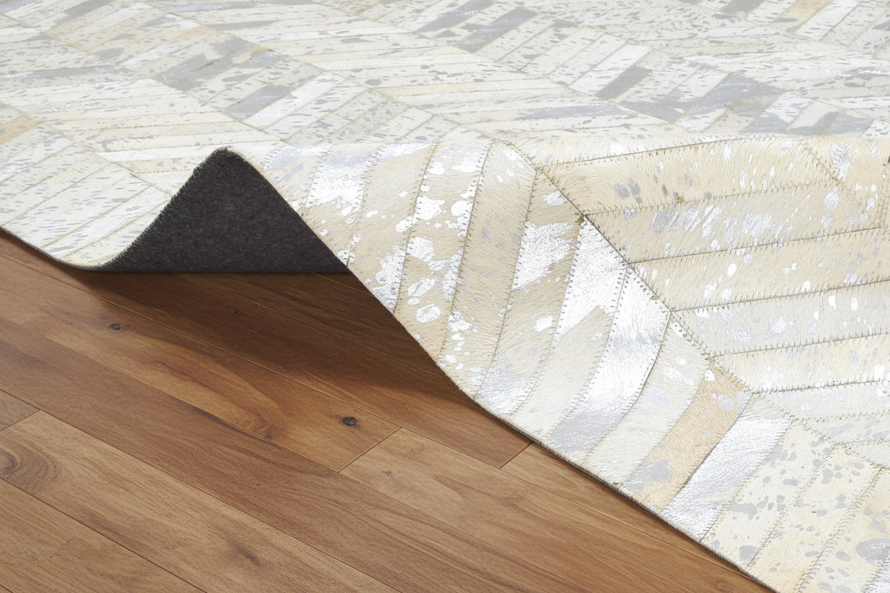 Kati Handmade Off-White Patchwork Leather Rug - Modern Chevron Cowhide Rug 9065168142485
