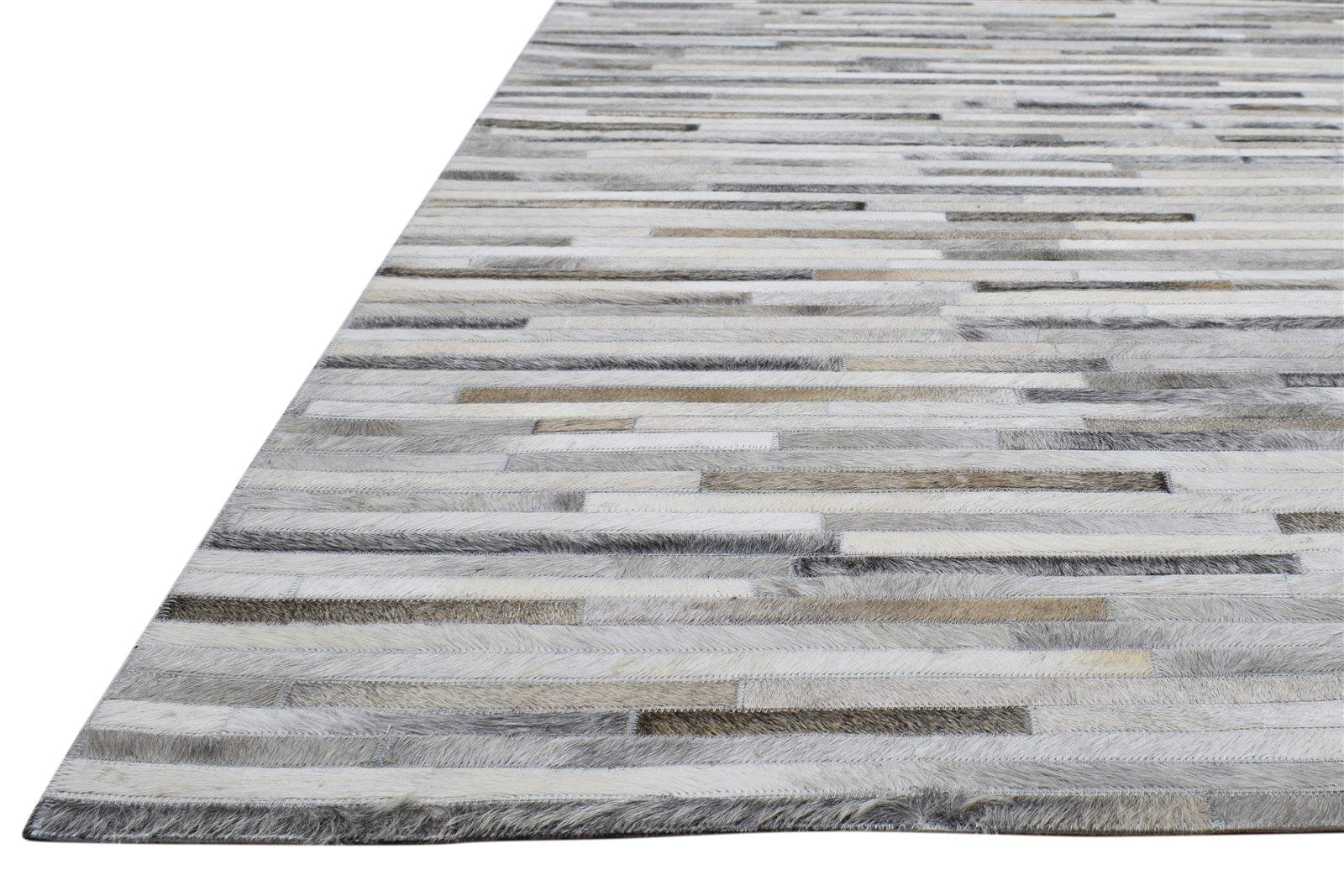 Rhiamon Handmade Grey Sand Leather Striped Rug - Modern Patchwork Cowhide Area Rug 7864251711637