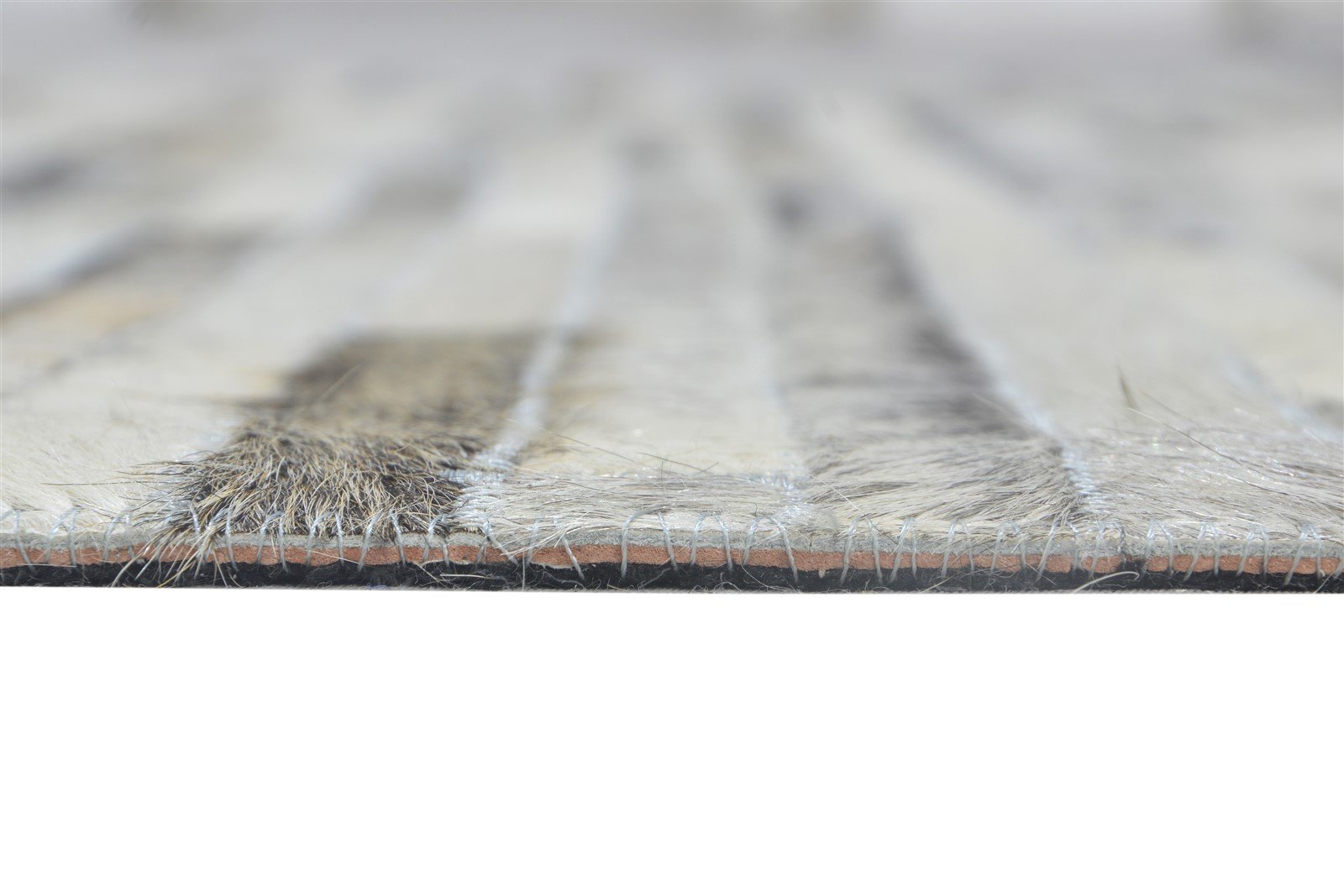 Rhiamon Handmade Grey Sand Leather Striped Rug - Modern Patchwork Cowhide Area Rug 7864251711637