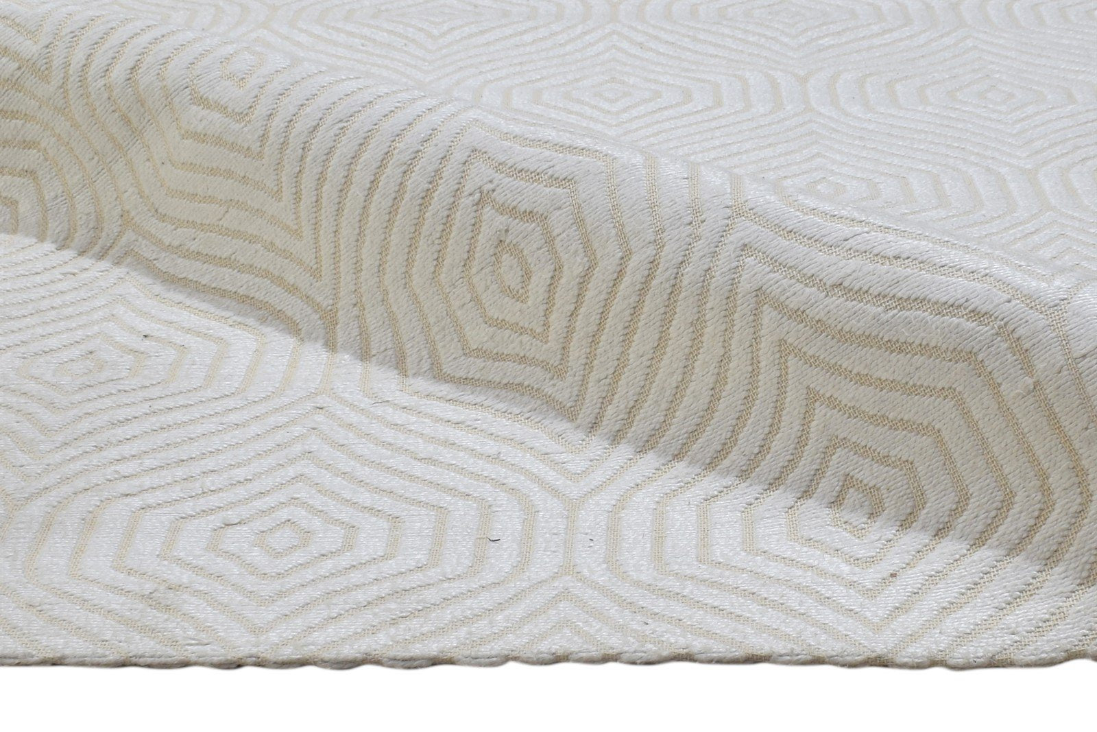 Tedra Silk Off-White Rug 5X7 Modern Jacquard Loom Scandinavian Trellis 7864457658517