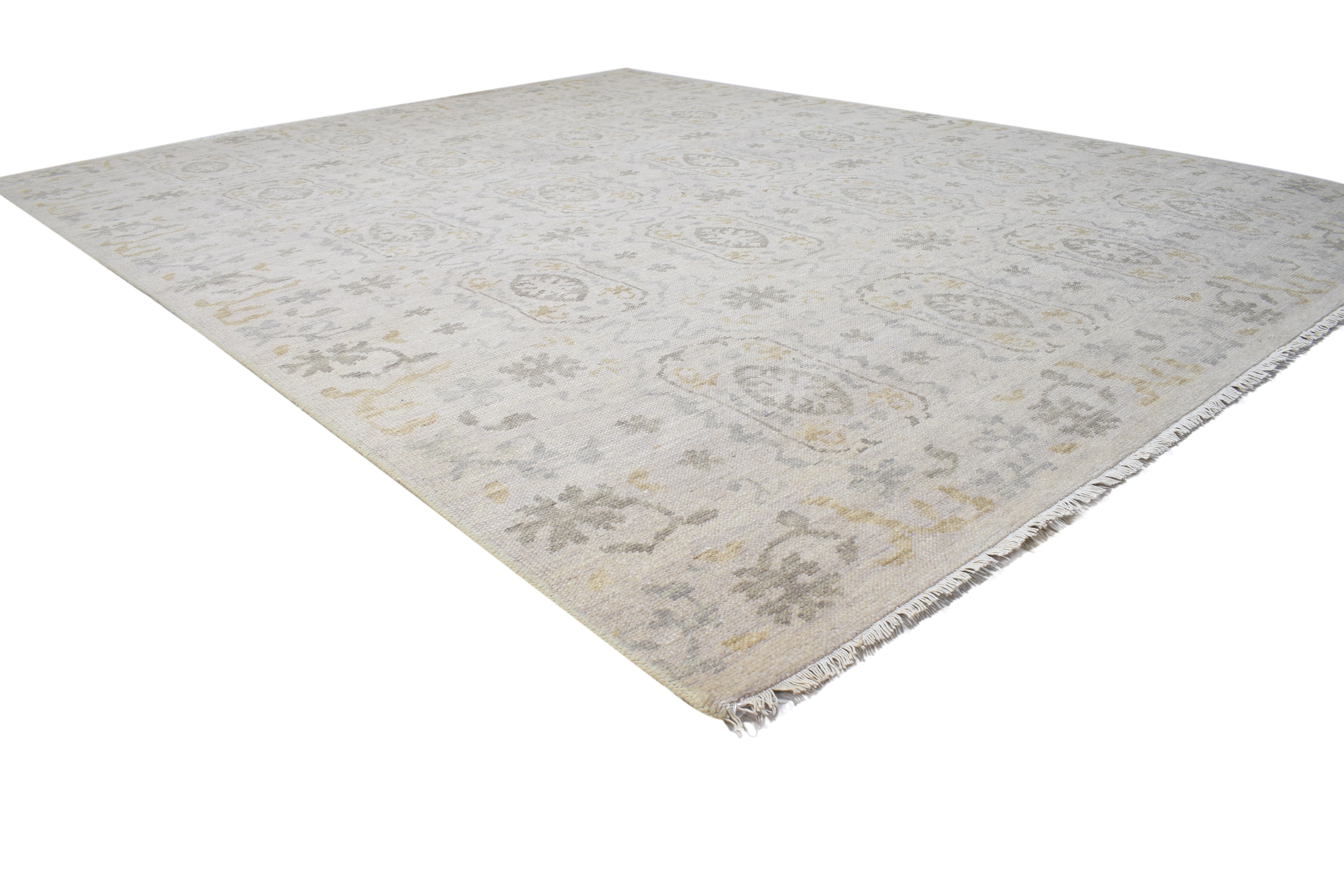 Antara Hand-Knotted Anatolian Oushak Wool Rug – Medallion Beige / Gray Oriental Area Rug
