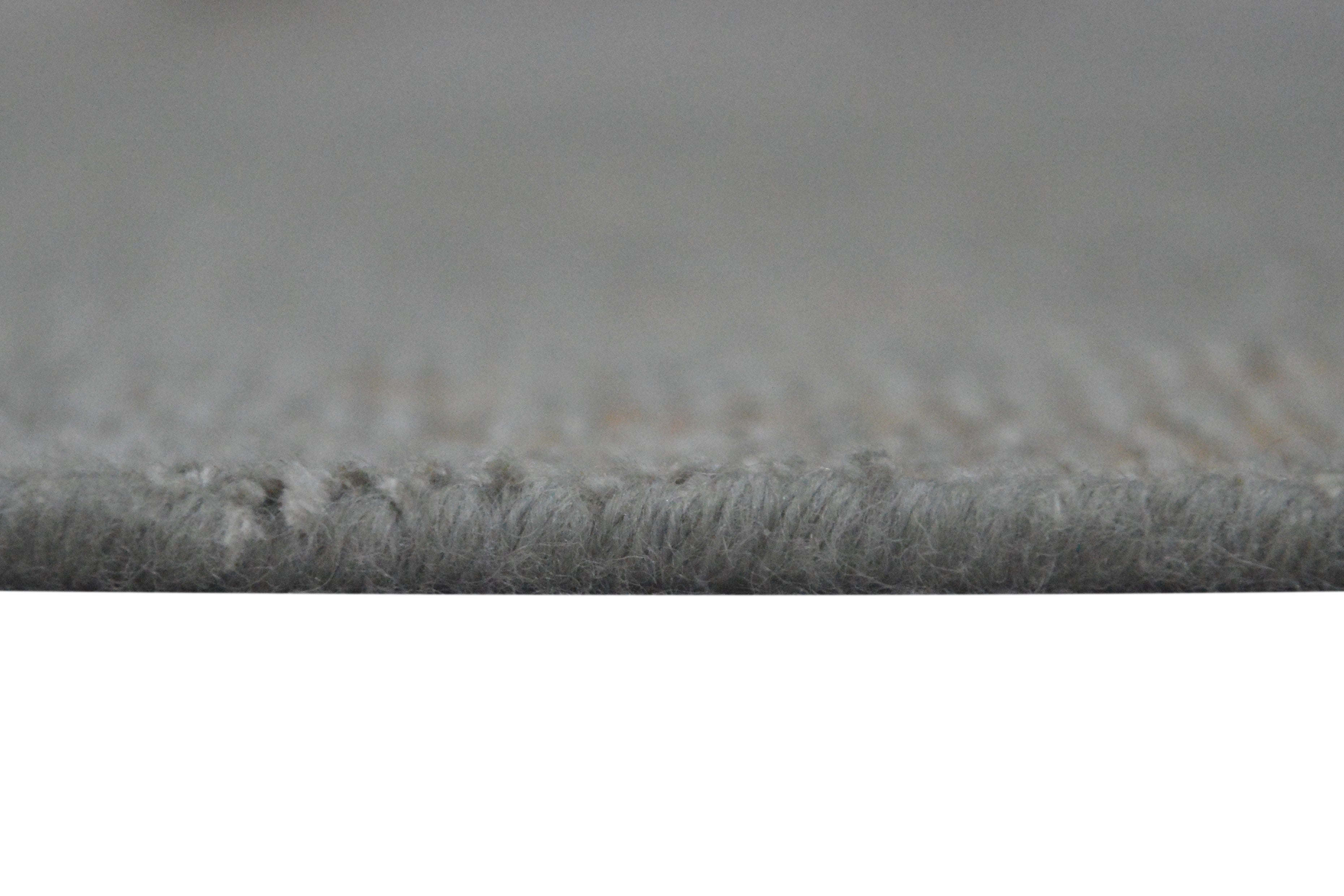 Denali Silver Gray Hand-Knotted Wool Heriz Serapi Rug