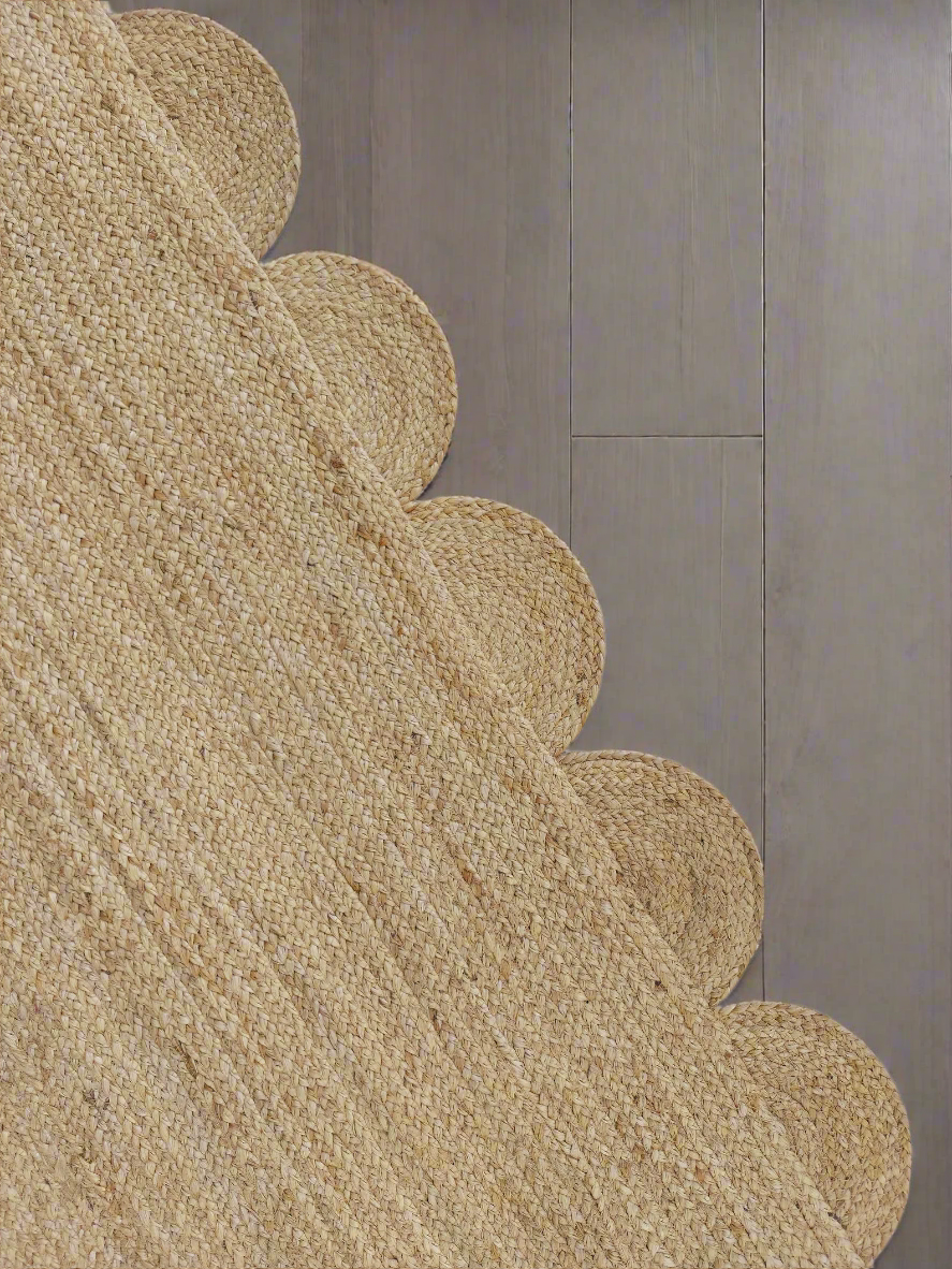 Olivya Scalloped Jute Rug – Natural Braided Handmde Rug Area Rug