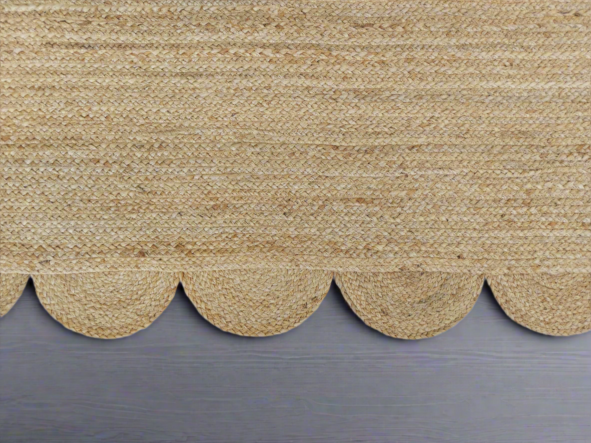 Olivya Scalloped Jute Rug – Natural Braided Handmde Rug Area Rug