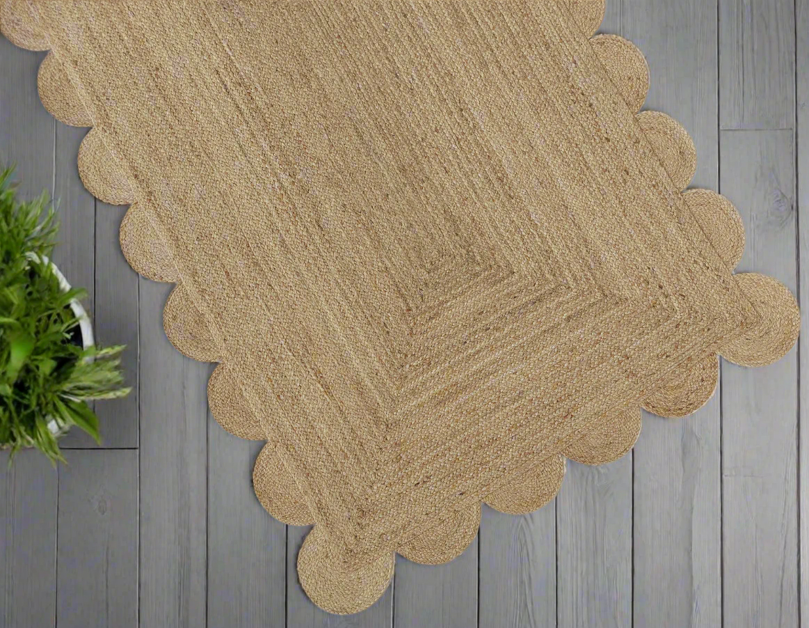 Olivya Scalloped Jute Rug – Natural Braided Handmde Rug Area Rug