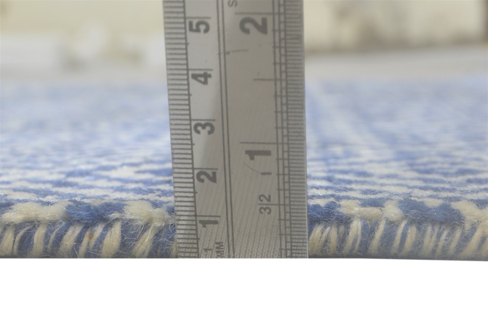 Grey Wool / Silk Rug 4X6 Modern Hand Woven Scandinavian Diamond Room Size  Area Rug 