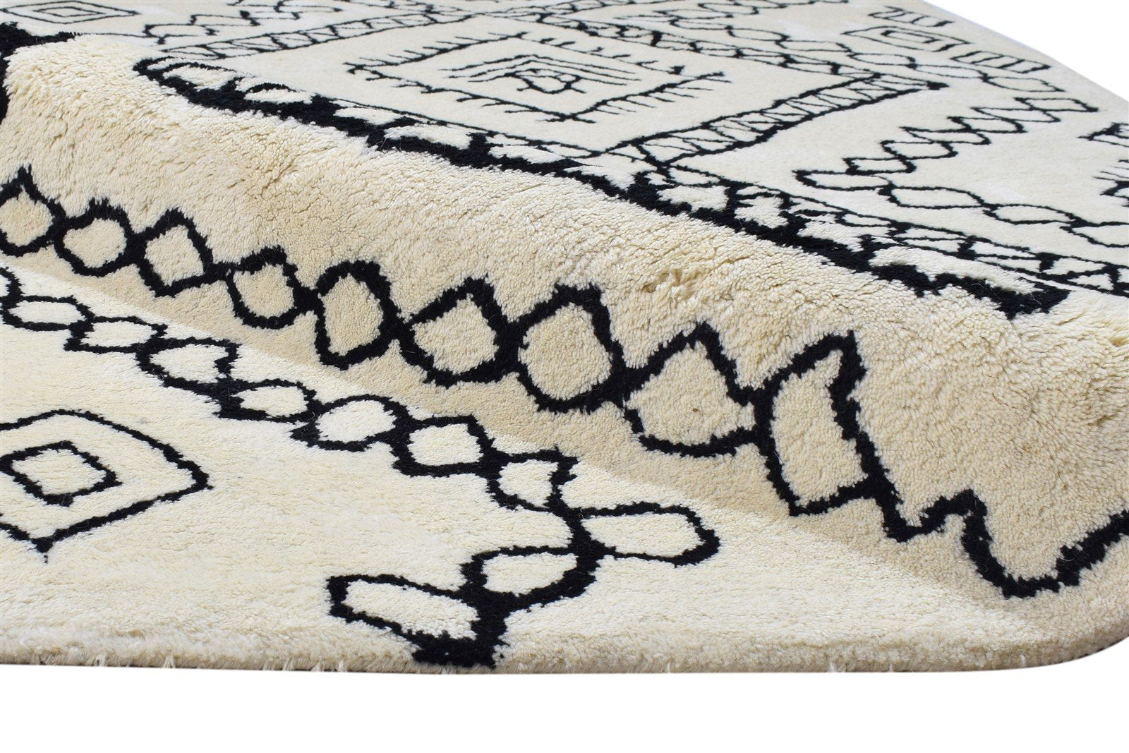 Pet Yarn Ivory Rug 5' X 8' Modern Hand Tufted Moroccan Diamond Room Size Carpet 