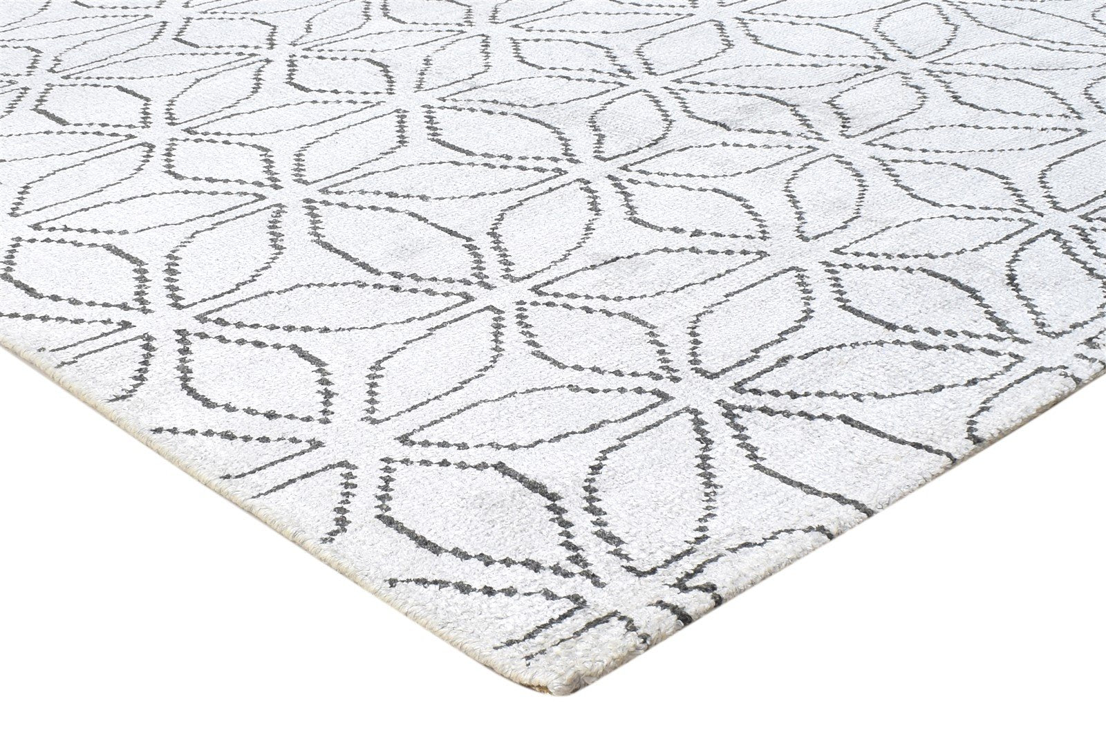 Hand Knotted Grey Silk Rug 5' X 7' Modern Scandinavian Trellis Room Size Carpet 