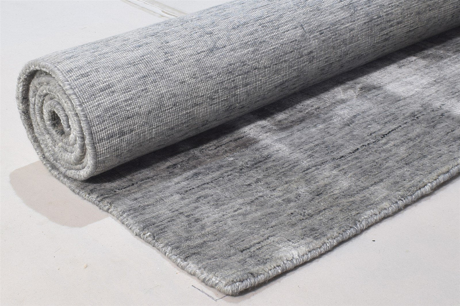 Handloom Dark Grey Silk Rug 5' X 8' Modern Scandinavian Solid Room Size Carpet 