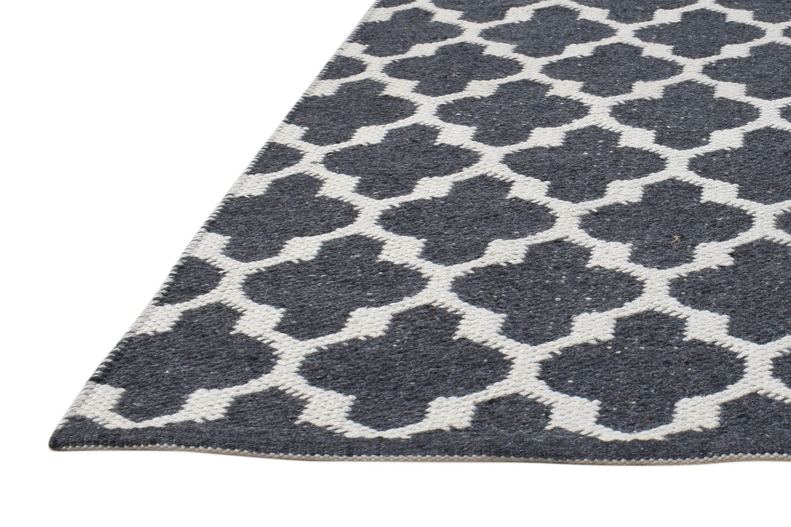 Jacquard Loom Grey Polypropylene Rug 2'6"x5 Modern Moroccan Trellis Small Carpet 