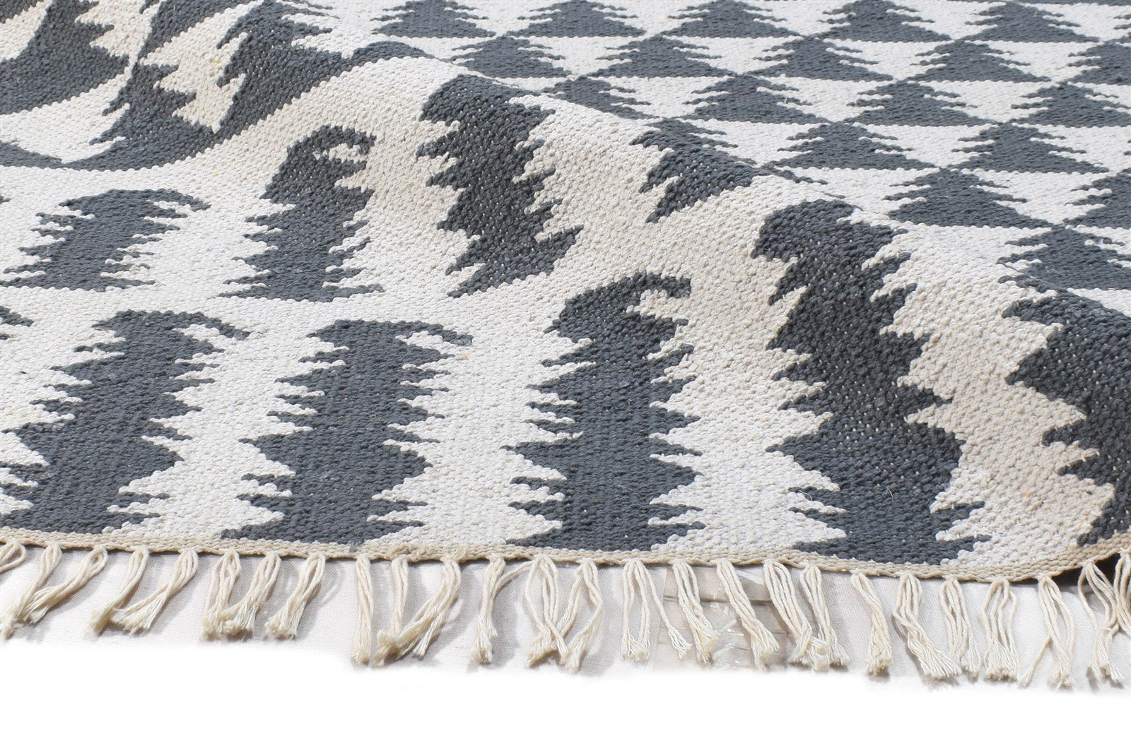 Off-White Wool Rug 5X7 Modern Dhurrie Scandinavian Triangles Room Size Carpet 