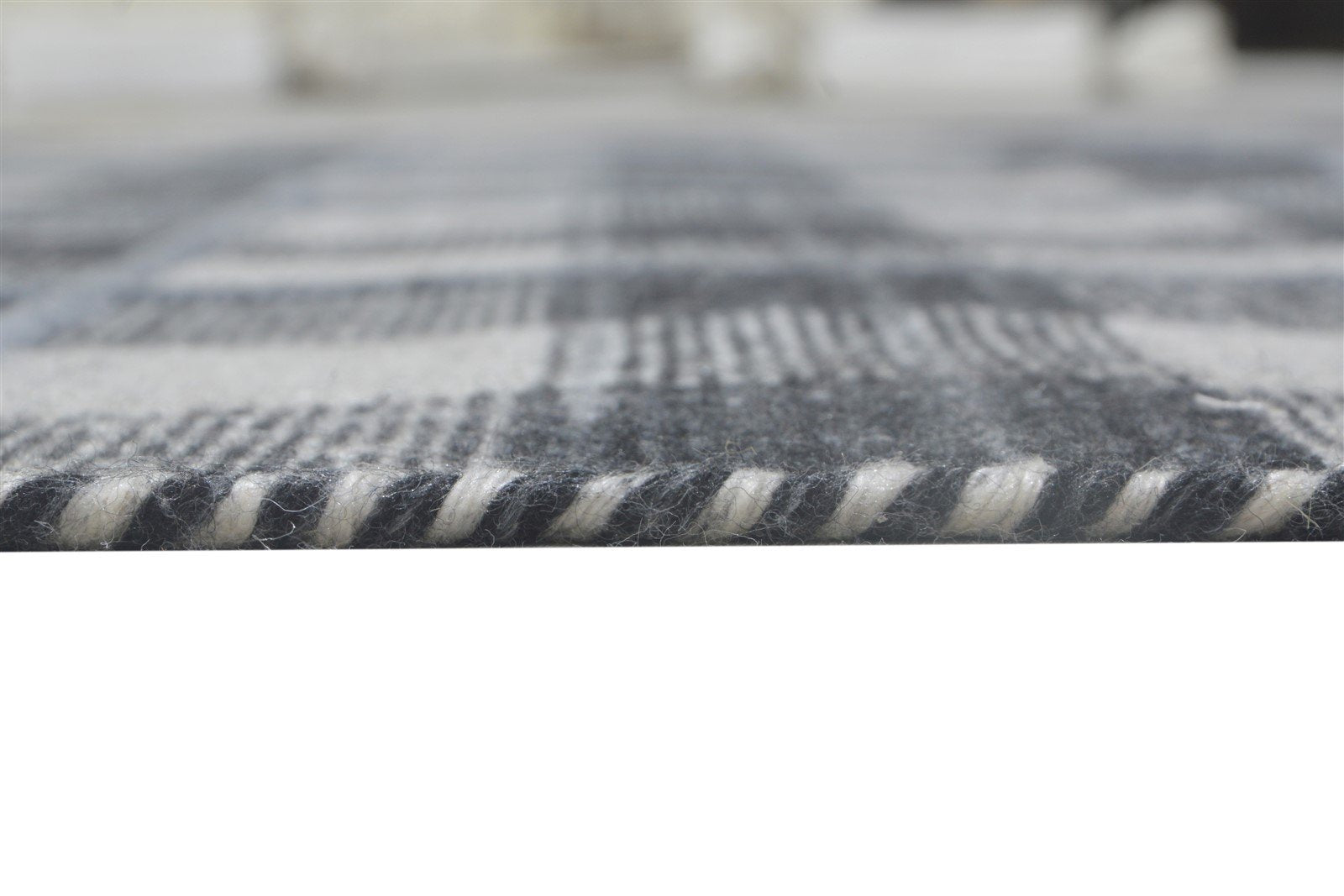 Black Pet Yarn Rug 5' X 8' Modern Handloom Scandinavian Plaids Room Size Carpet   7864232116373