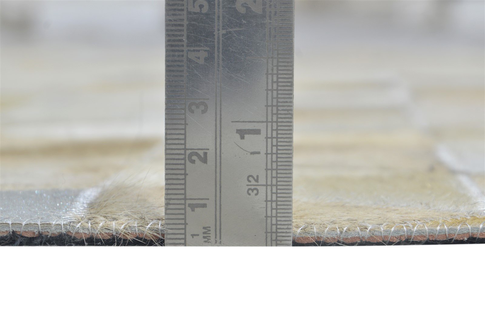 Devin Handmade Beige Leather Triangles Rug - Modern Patchwork Cowhide Area Rug   7864252858517