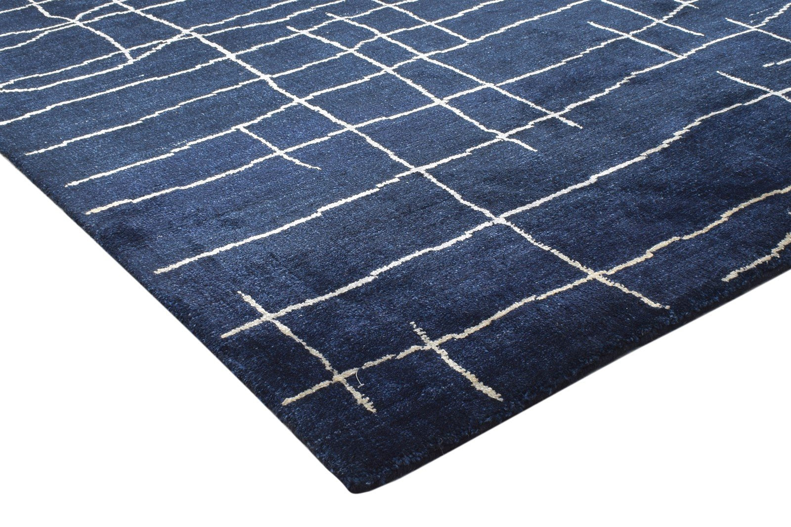 Dione Handloom Charcoal Silk Rug 5X7 Modern Scandinavian Abstract   7864158945429