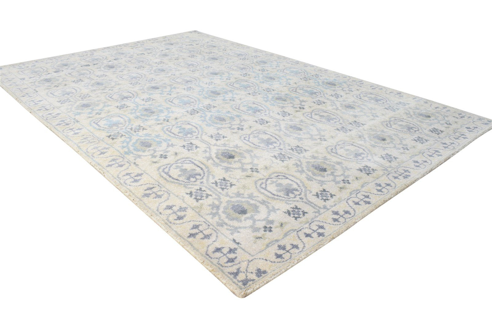 Kristien Hand Knotted Cream Wool Rug 4' X 6' Persian Kashan Oriental   7865115312277