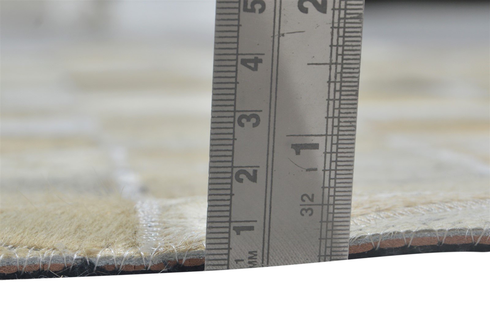 Melody Handmade Leather Beige Triangles Rug - Modern Patchwork Cowhide Area Rug   7864252203157