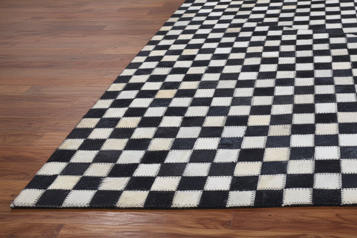 Veradis Handmade Leather Black Checkerboard Rug | Patchwork Checkered Blocks Cowhide Area Rug   7864432787605