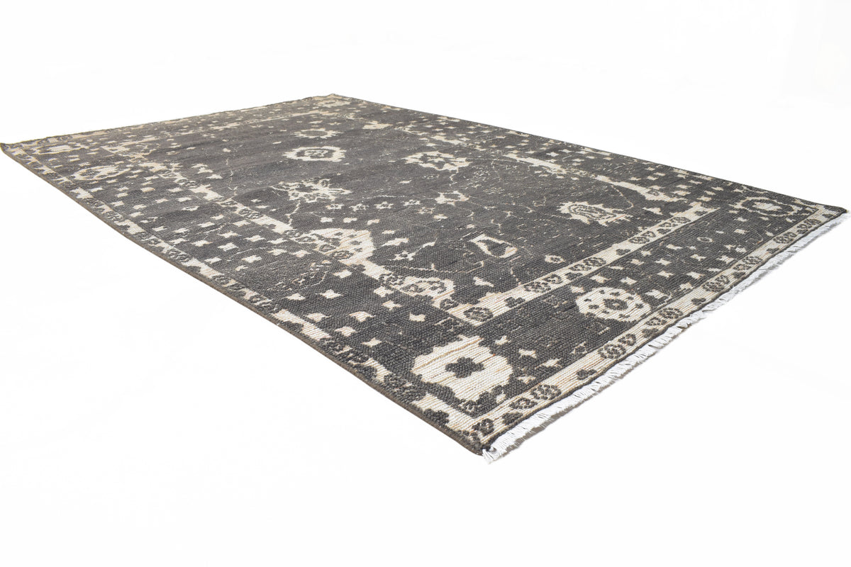 Derrik Charcoal Black Hand-Knotted Wool Oushak Rug   8908586451093