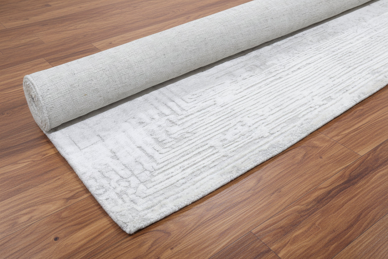 Framify Silver Handmade Linear Rug – Ivory & Gray Hand Loom Knotted Bordered Rug