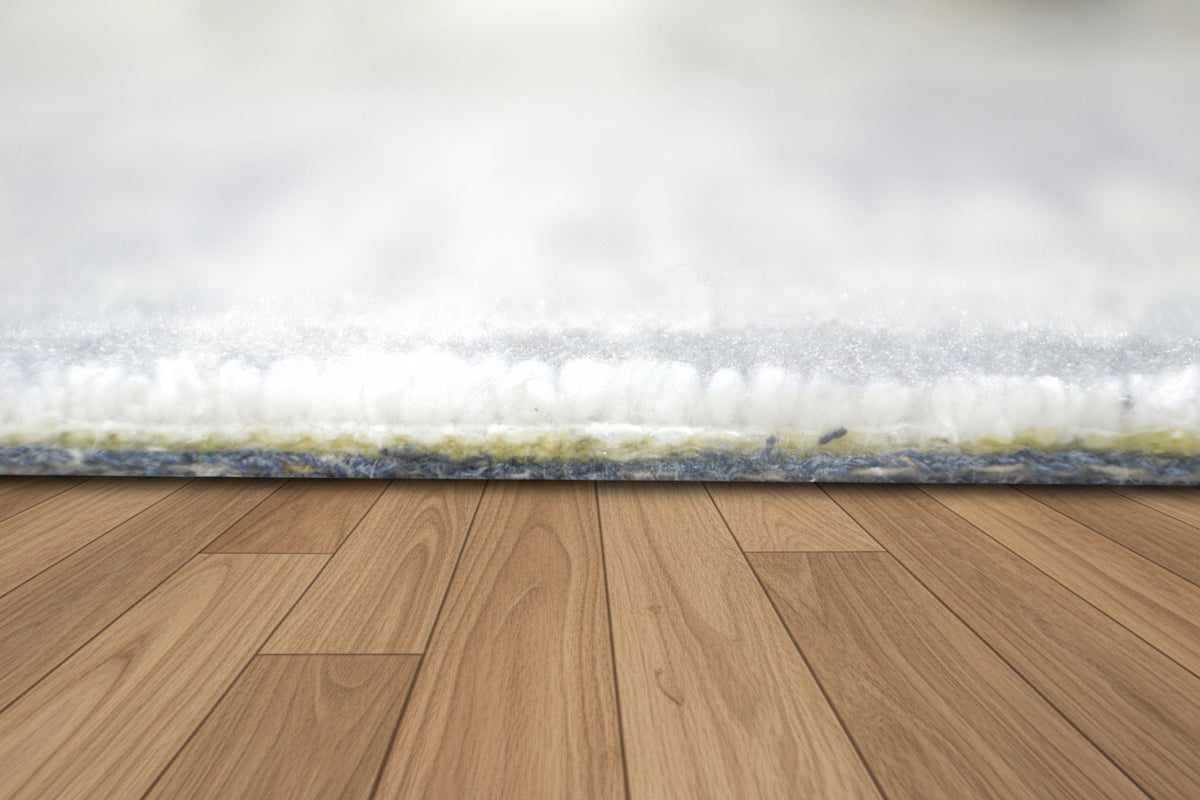 Mirela Handmade Medallion Silver Grey Area Rug – Modern Abstracted Traditional Style